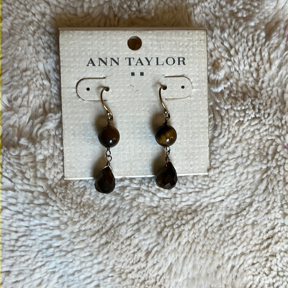 Ann Taylor Tiger Eye earrings